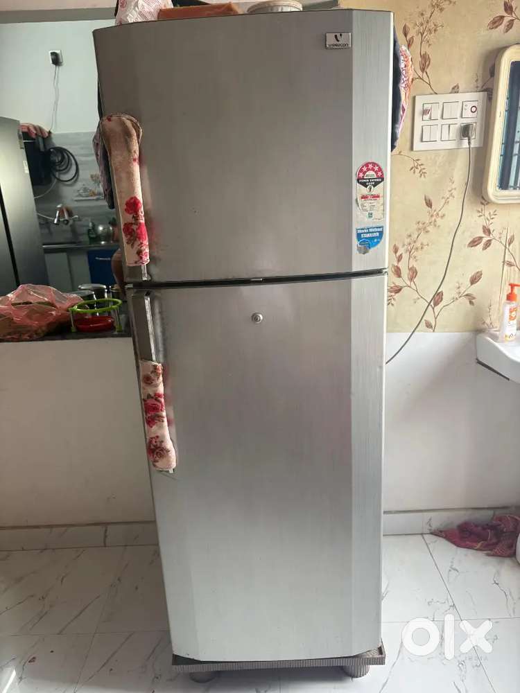 LG Double door 290 lit 5 star Refrigirator