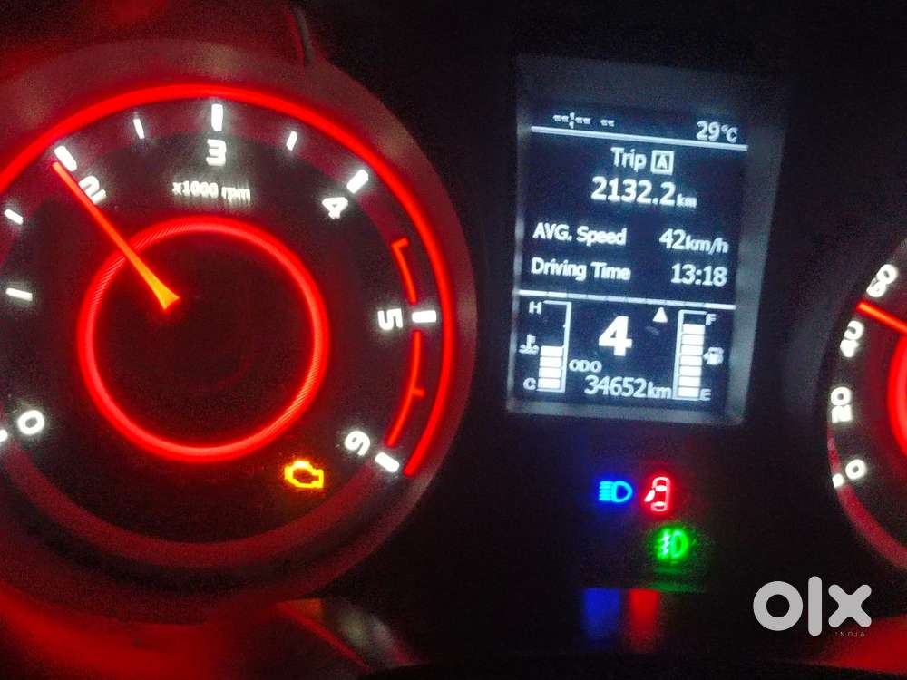 Mahindra Xuv300 W8 Option Diesel, 2024, Diesel
