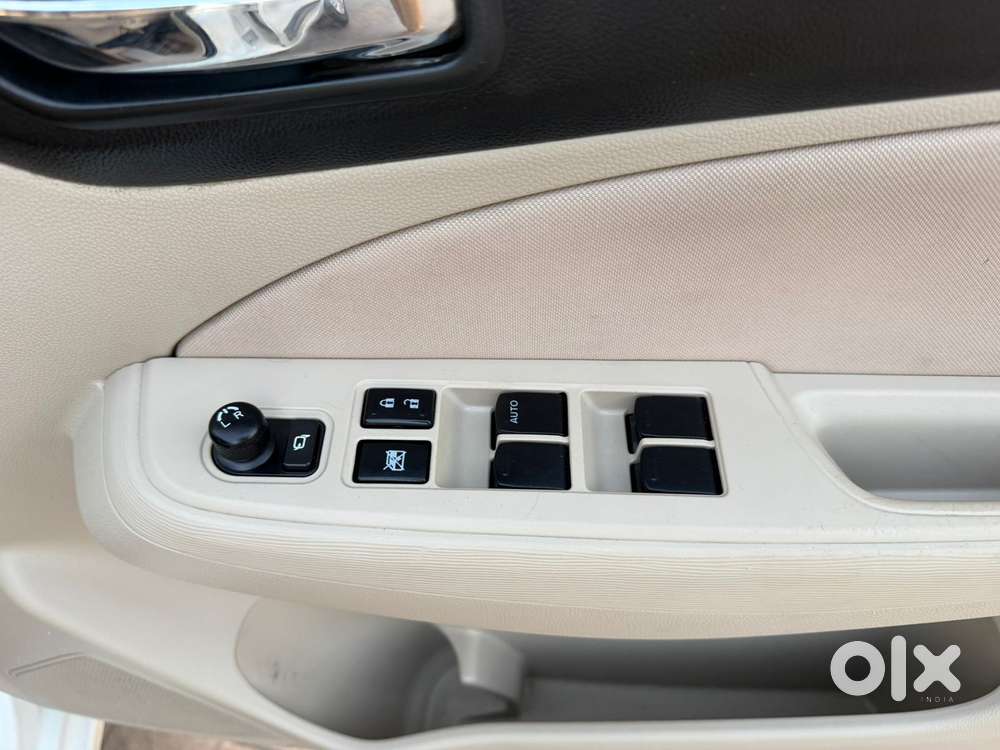 Maruti Suzuki Dzire 1.2 Vxi, 2023, Petrol