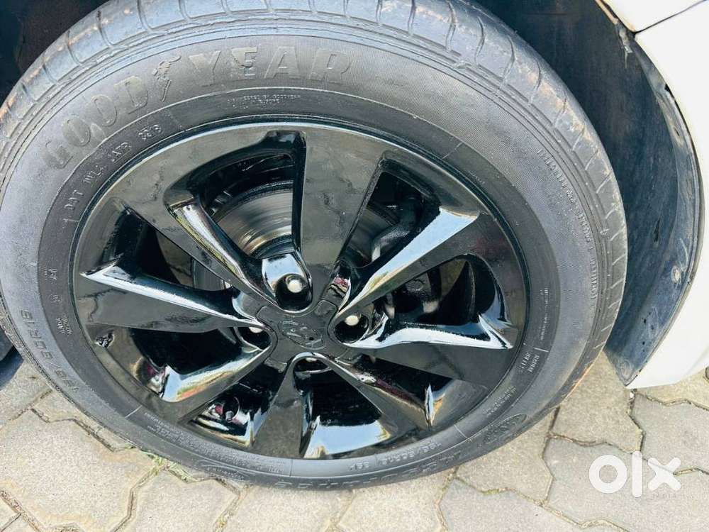 Hyundai Elite I20 1.2 Asta (o) Cvt, 2019, Petrol