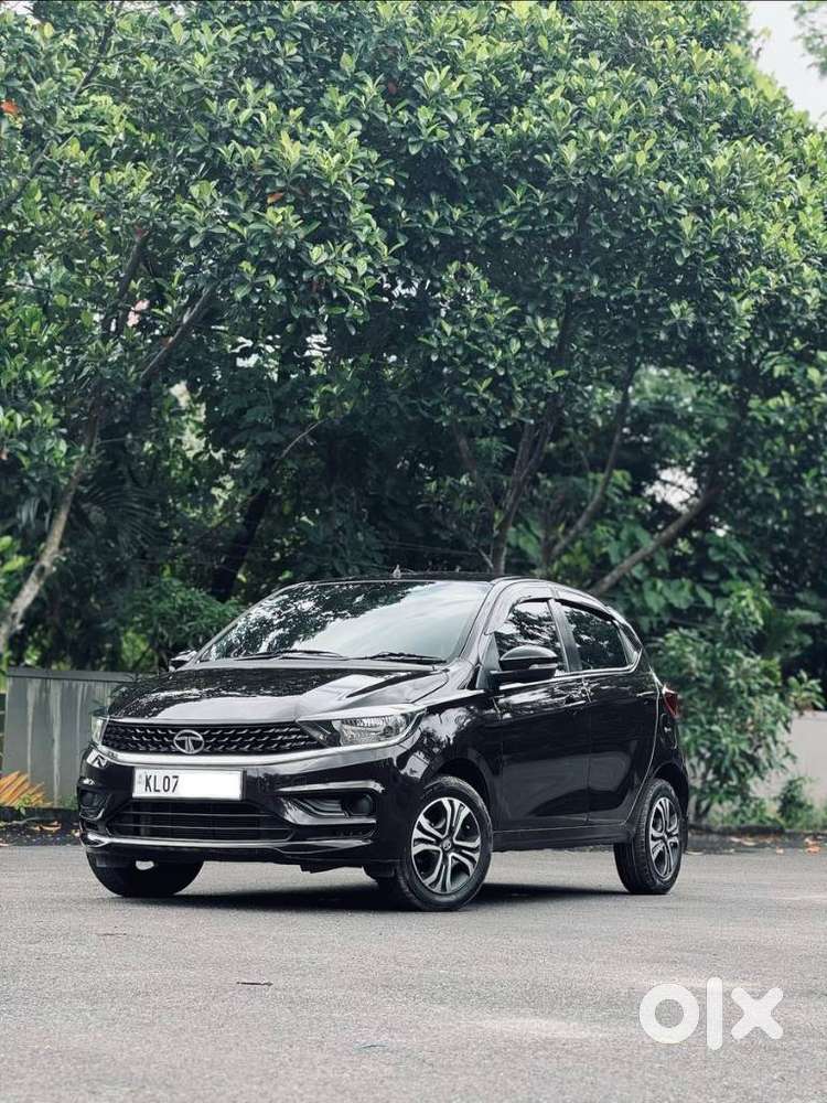 Tata Tiago, 2022, Petrol