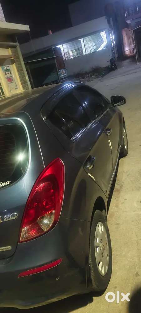 Hyundai I20 2014 Petrol 120000 Km Driven