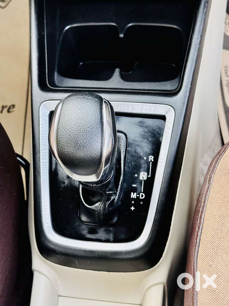 Maruti Suzuki Swift Dzire Vxi(o) Amt, 2017, Petrol