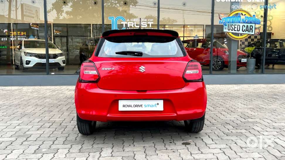 Maruti Suzuki Swift, 2023, Petrol