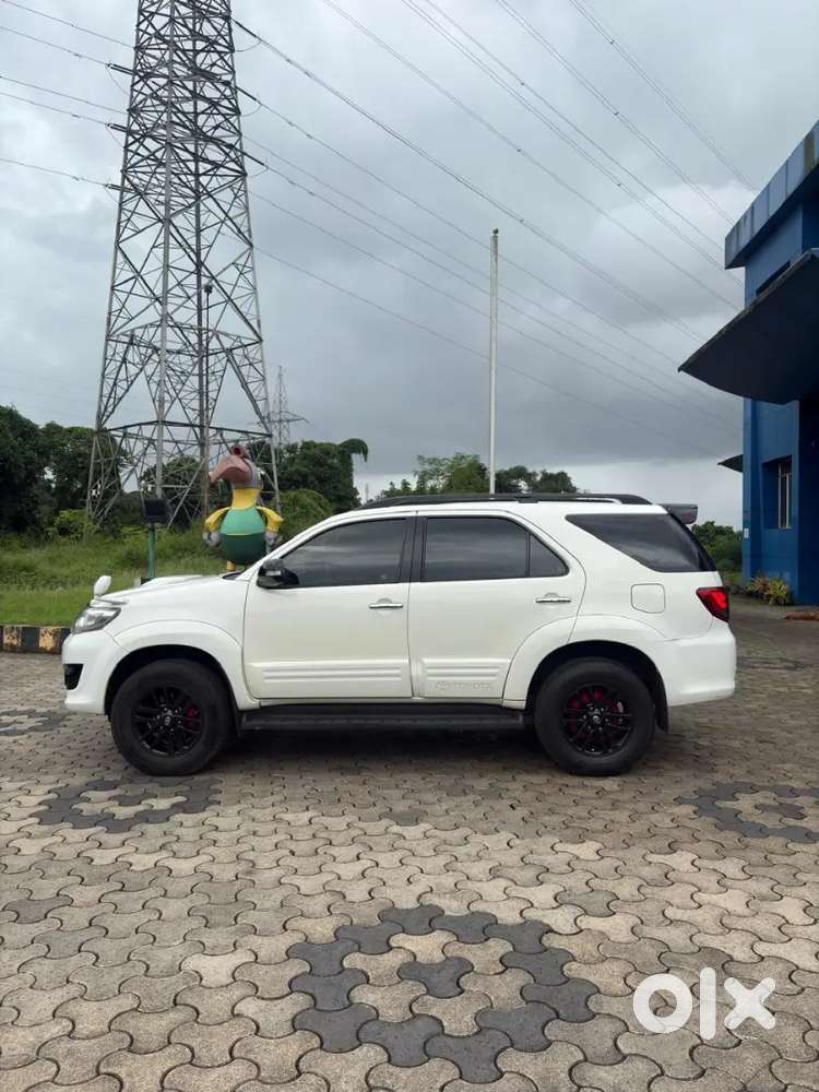 Toyota Fortuner 2015 Diesel Manual