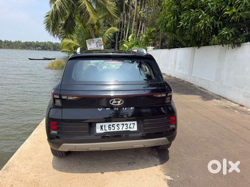 Hyundai Venue Diesel Manual 2022