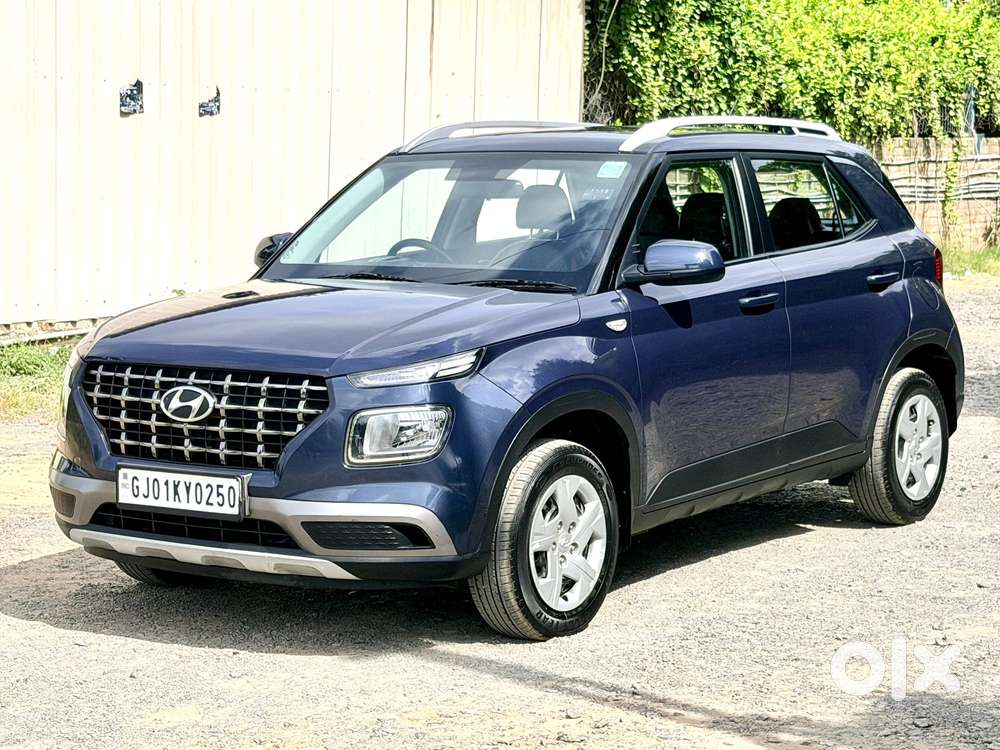 Hyundai Venue S Turbo, 2020, Petrol