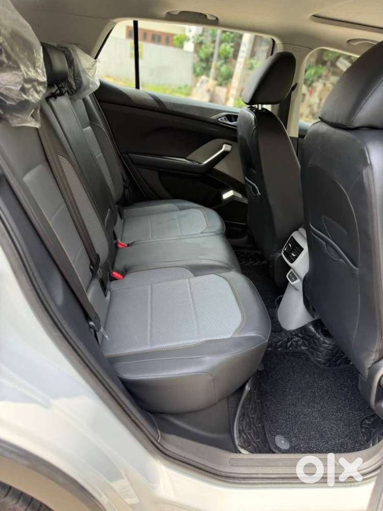 Skoda Kushaq Style 1.0l Tsi At, 2022, Petrol