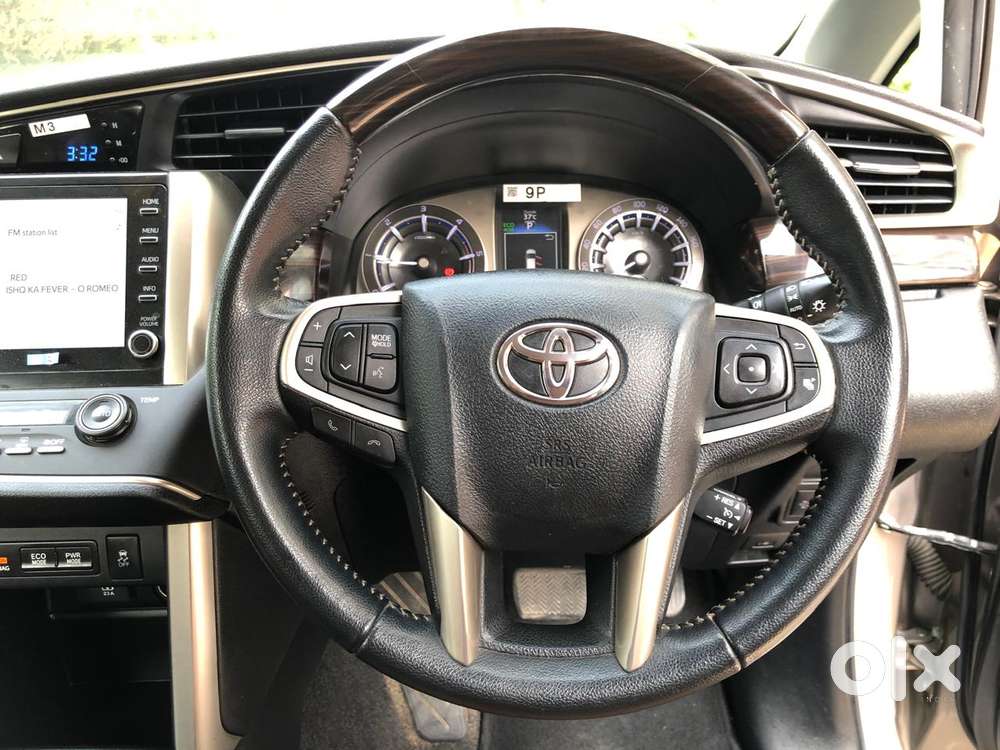 Toyota Innova Crysta [ ] 2.4 Zx At 7 Str, 2022, Diesel
