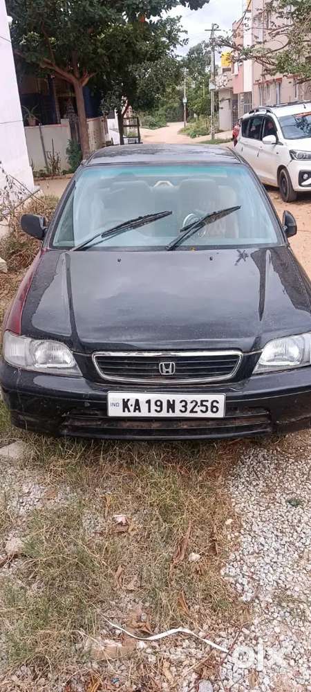 Honda City 1.5 Hybrid 2000
