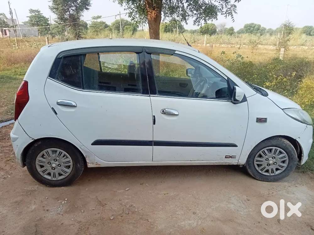 Hyundai I10 Asta 2016 Model Cng On Paper Hr No