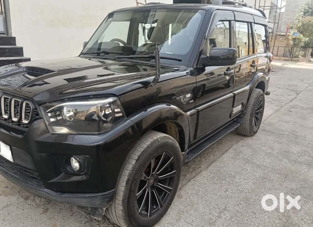 Mahindra Scorpio Classic 2.2 S 11 Mt 7 Str, 2022, Diesel