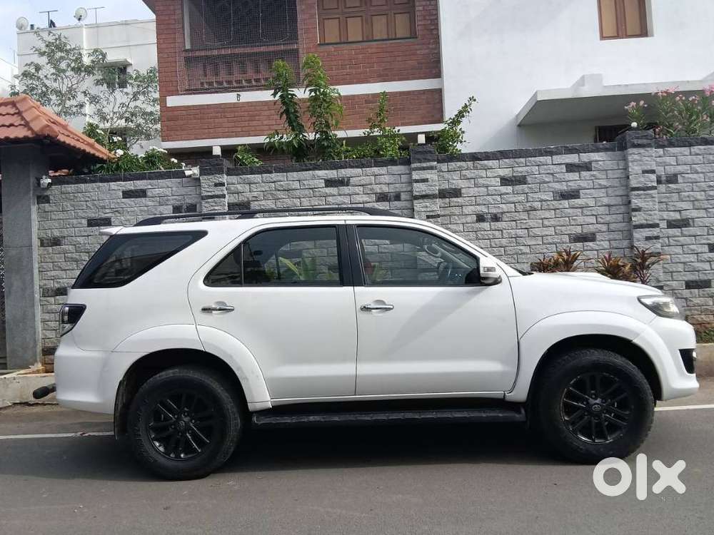 Toyota Fortuner 3.0 Ltd, 2015, Diesel