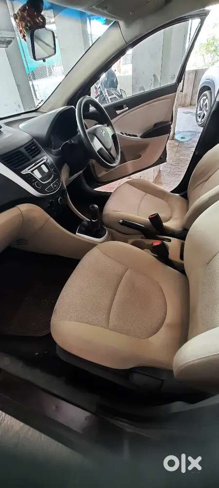 Hyundai Verna 2012 Petrol 98500 Km Driven