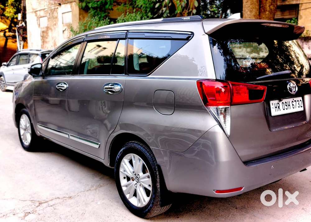 Toyota Innova Crysta 2.4 Gx Mt, 2018, Diesel