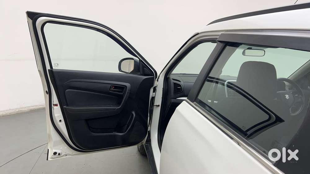 Maruti Suzuki Vitara Brezza 1.5 Lxi, 2021, Petrol