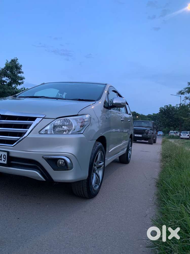 Toyota Innova 2.5 Gx 7 Seater Bs Iv, 2015, Diesel
