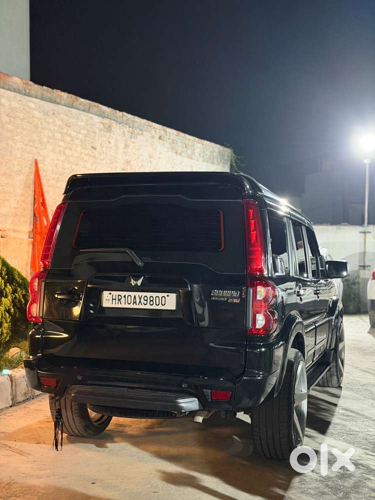 Mahindra Scorpio Classic 2025