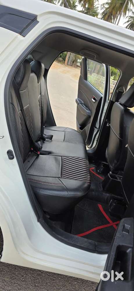 Maruti Suzuki Swift 1.2 Vxi (o), 2023, Petrol