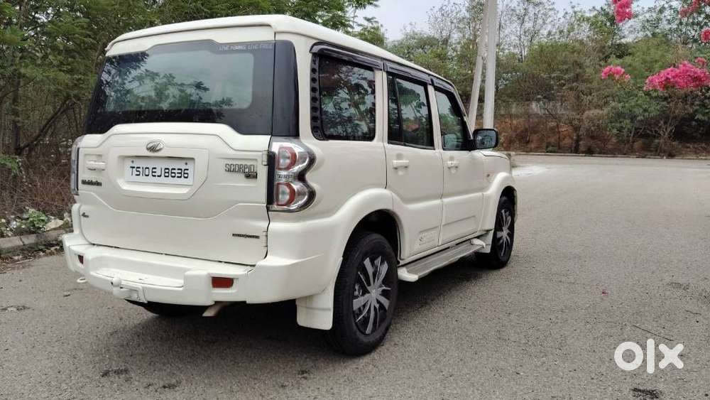 Mahindra Scorpio S4 4wd, 2016, Diesel
