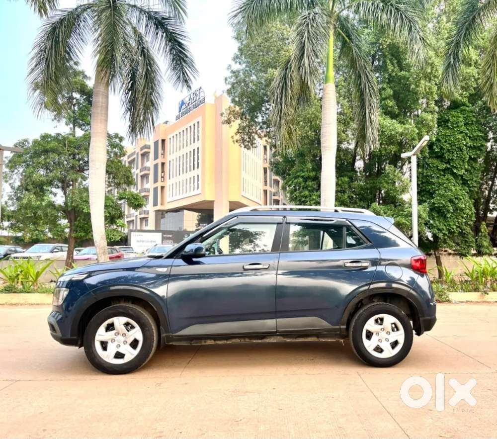 Hyundai Venue S 1.2 Petrol, 2021, Petrol