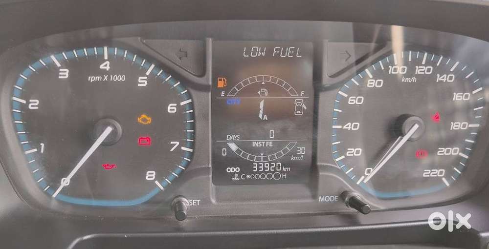 Tata Punch 1.2 Revotron Accomplished Camo Amt, 2022, Petrol