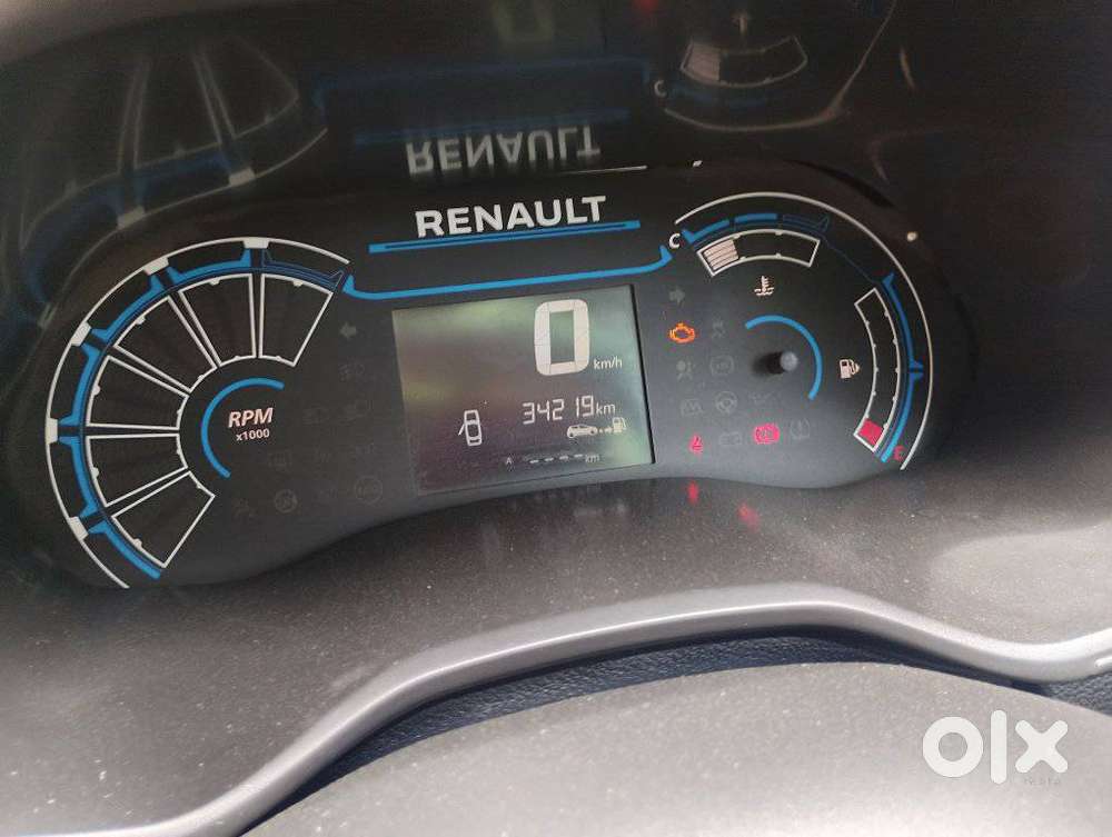 Renault Triber Rxl, 2021, Petrol