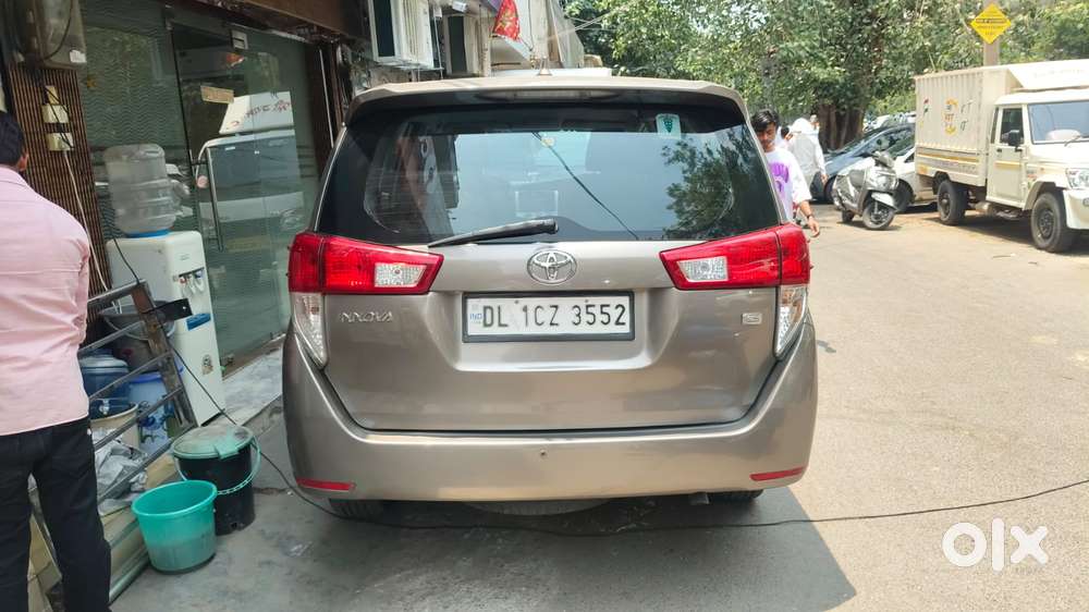 Toyota Innova Crysta 2.4 G Mt, 2018, Diesel