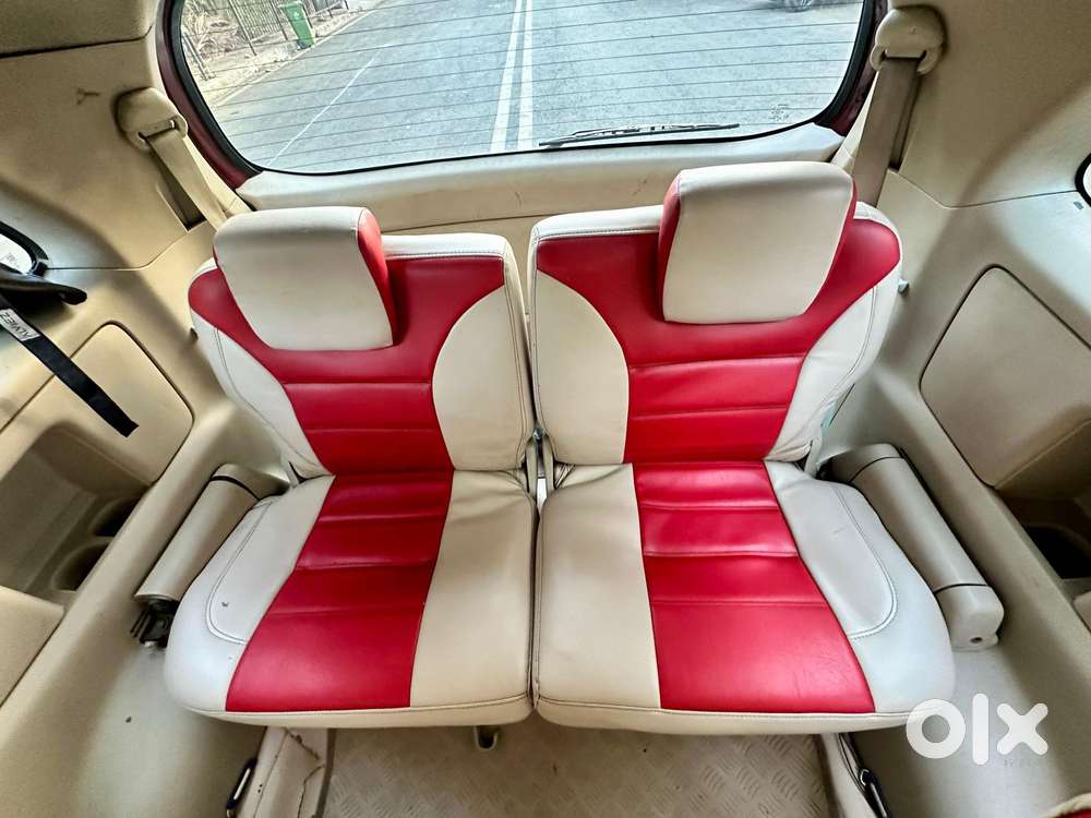 Toyota Innova 2004-2011 2.5 V Diesel 7-seater, 2005, Diesel
