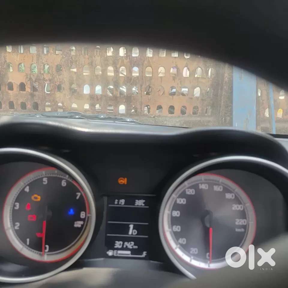 Maruti Suzuki Swift Amt Vxi, 2020, Petrol