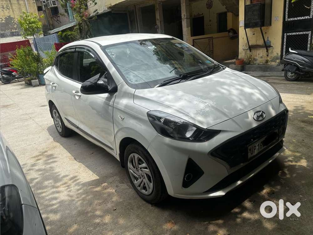 Hyundai Aura 2023 Km Driven