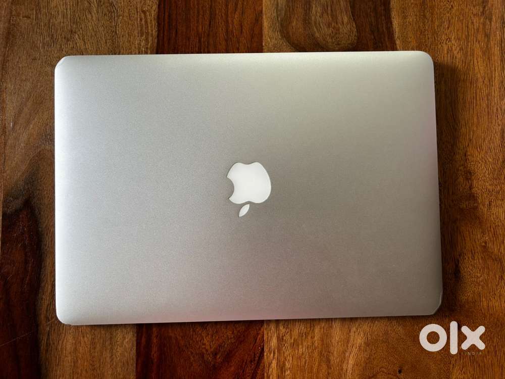 Apple MacBook Air [ 2015 model, 13 inch]