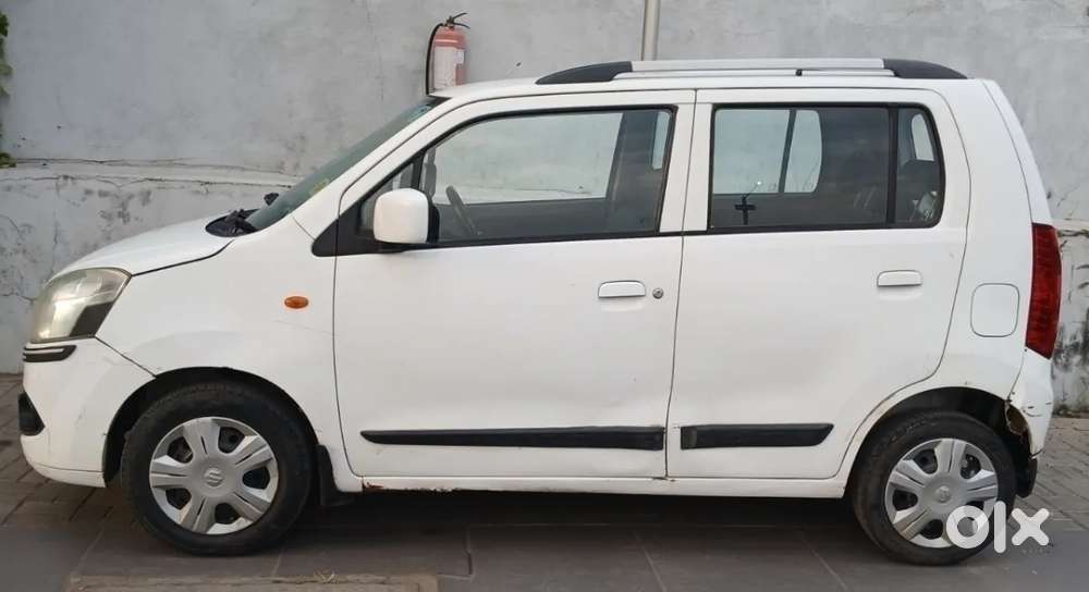 Maruti Suzuki Wagon R Vxi, 2012, Petrol
