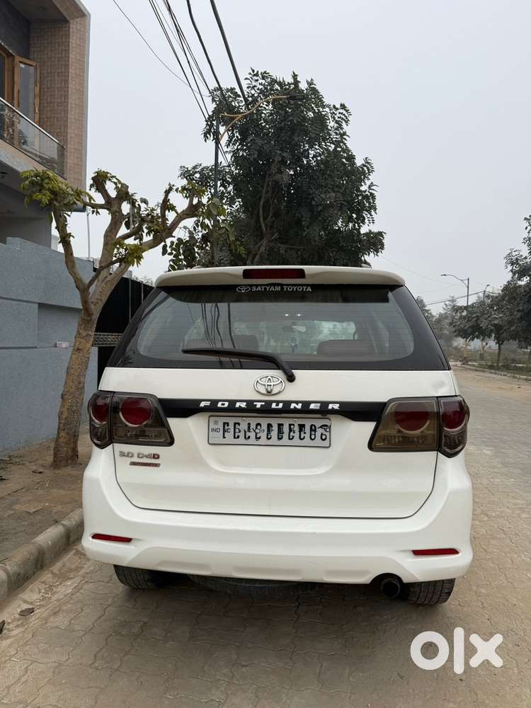 Toyota Fortuner 2013 Diesel Well Maintained