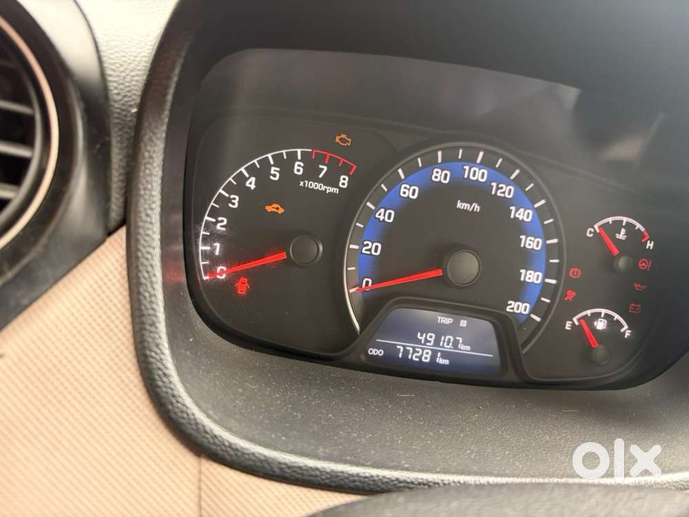 Hyundai Xcent Petrol Manual 2014