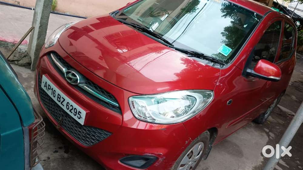 Hyundai I10 Sportz – 2012 Model  30,000 Kms
