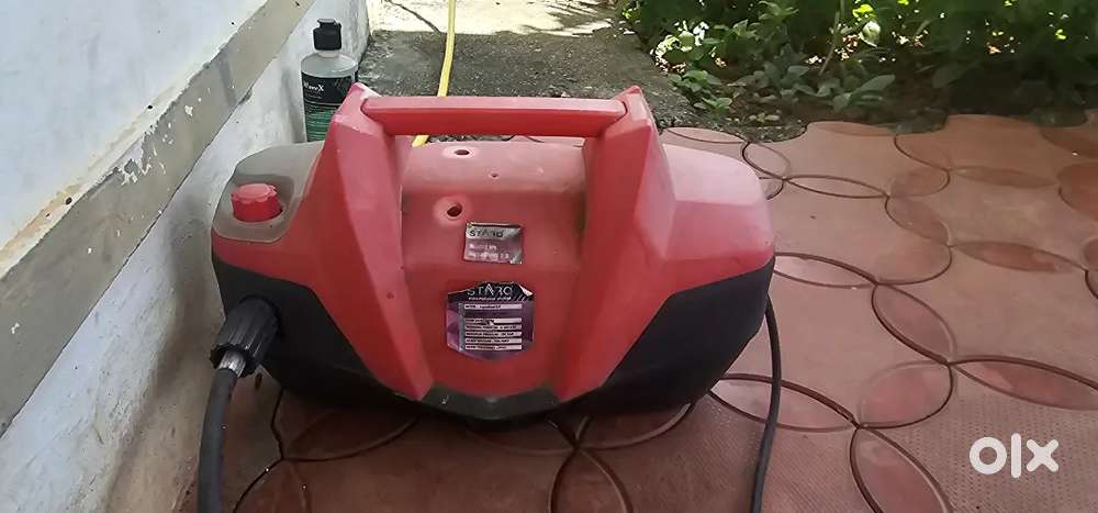 Car pressure washer