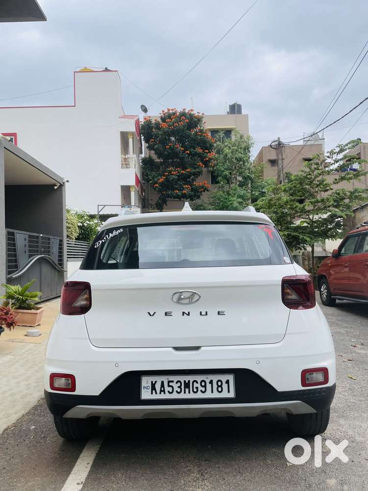 Hyundai Venue S 1.2 Petrol, 2020, Petrol