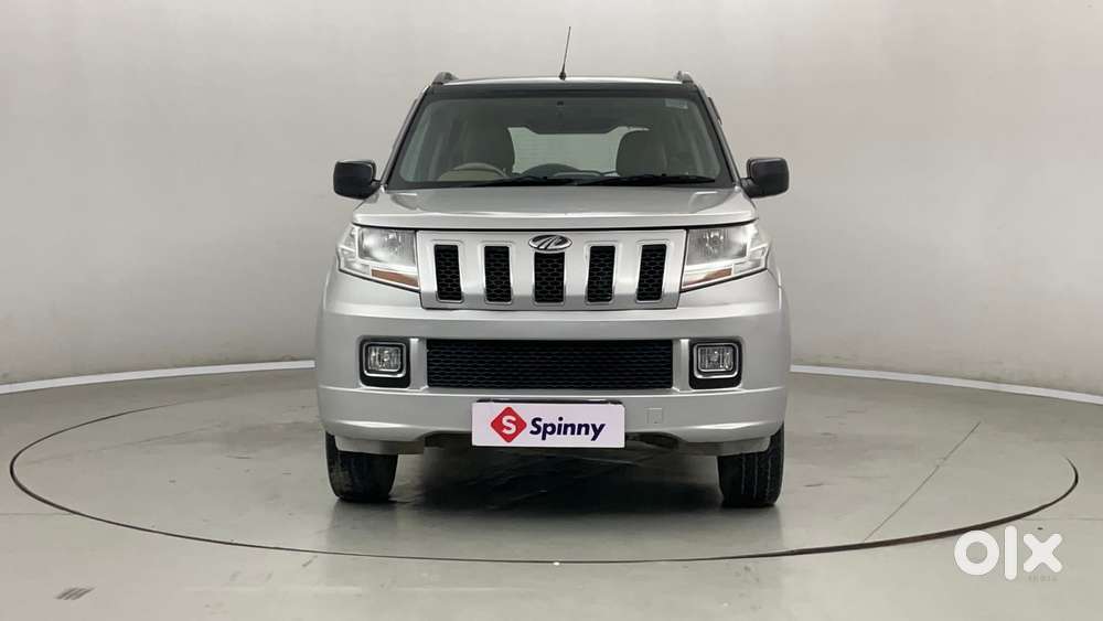 Mahindra Tuv 300 Mhawk100 T8 Dual Tone, 2017, Diesel