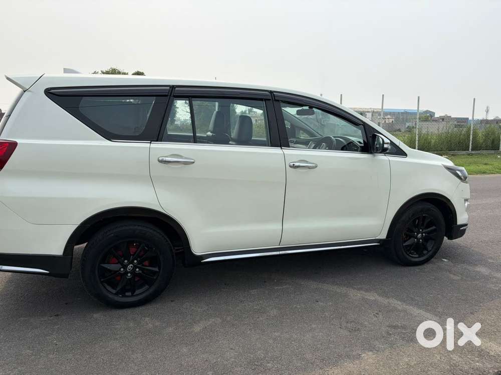 Toyota Innova Crysta, 2017, Diesel