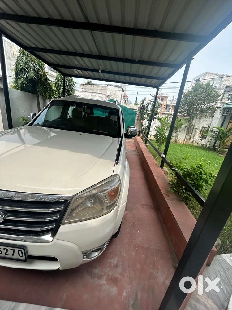 Ford Endeavour 2010 Diesel Well Maintained