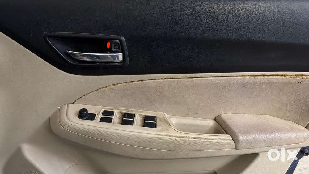 Maruti Suzuki Swift Dzire 1.2 Vxi Bsiv, 2017, Petrol