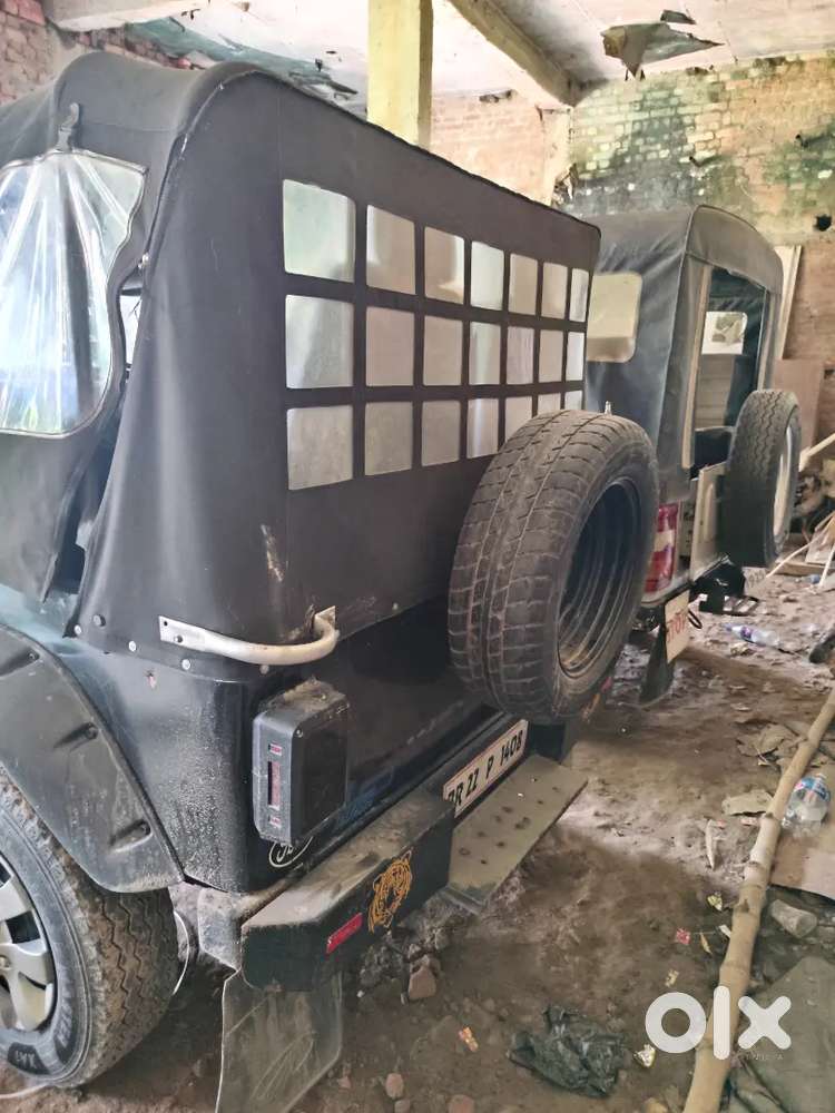Mahindra Jeep Classic 1995