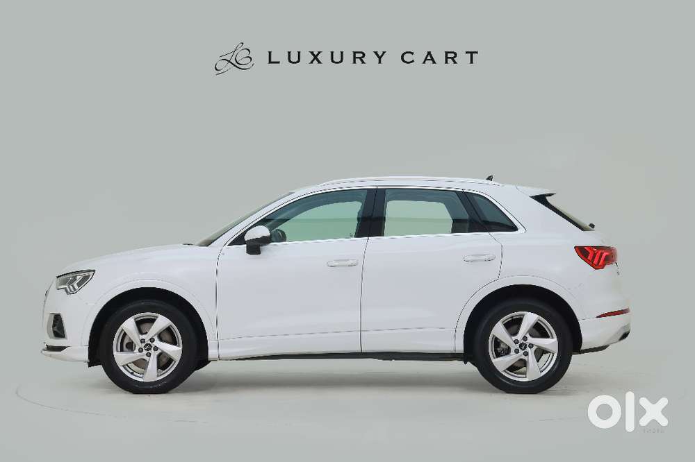 Audi Q3 40 Tfsi Premium Plus, 2023, Petrol