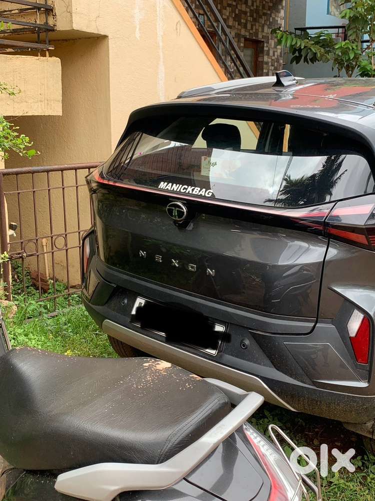 Tata Nexon Petrol 2025