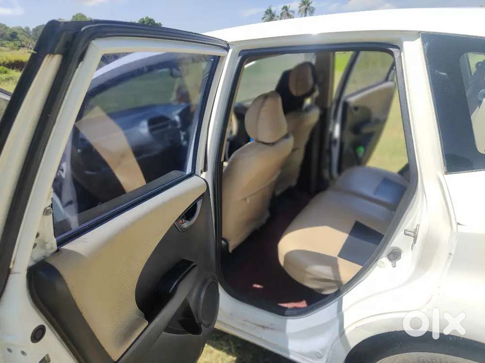2012 Honda Jazz S Manual