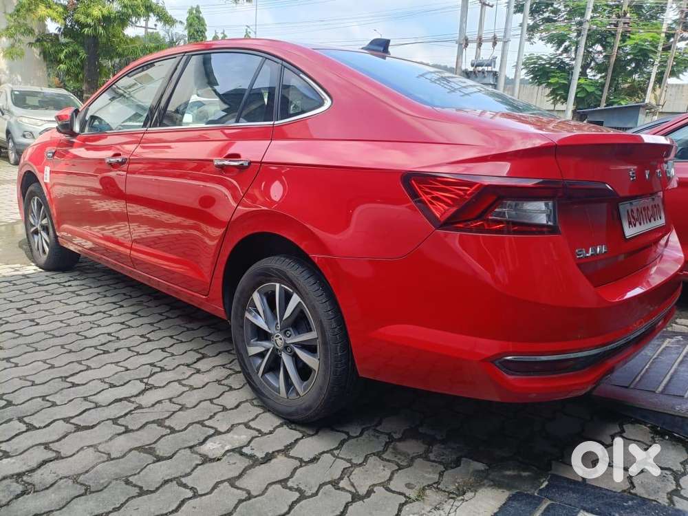 Skoda Slavia Style 1.0l Tsi Mt, 2024, Petrol