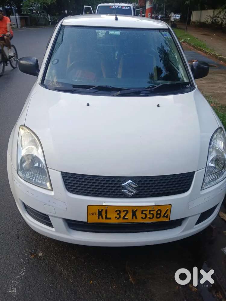 Maruti Suzuki Dzire Tour 2017