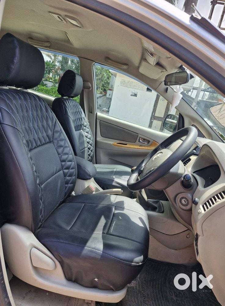 Toyota Innova 2.5 Ev Ms 8 Str, 2010, Diesel