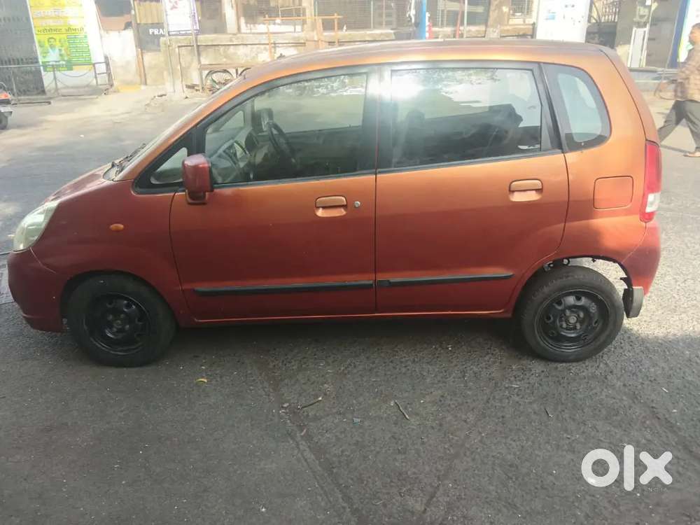 Maruti Suzuki Zen Estilo Petrol Manual 2011